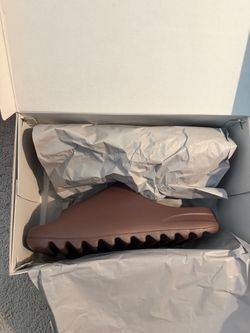 Yeezy Slide