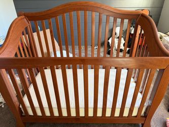 Free wood crib