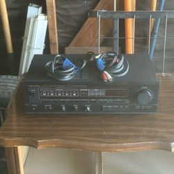 REALISTIC AM/FM Stereo Receiver