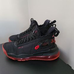 Jordan Proto Max Size 9.5 