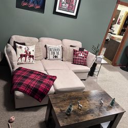 Couch/Sectional