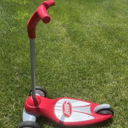 Radio Flyer Scooter