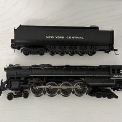 Bachmann New York Central 4-8-4 Niagara model steam locomotive #6005 HO 