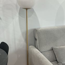 Floor Lamp With Gold Brass And 3 Lamp Colors