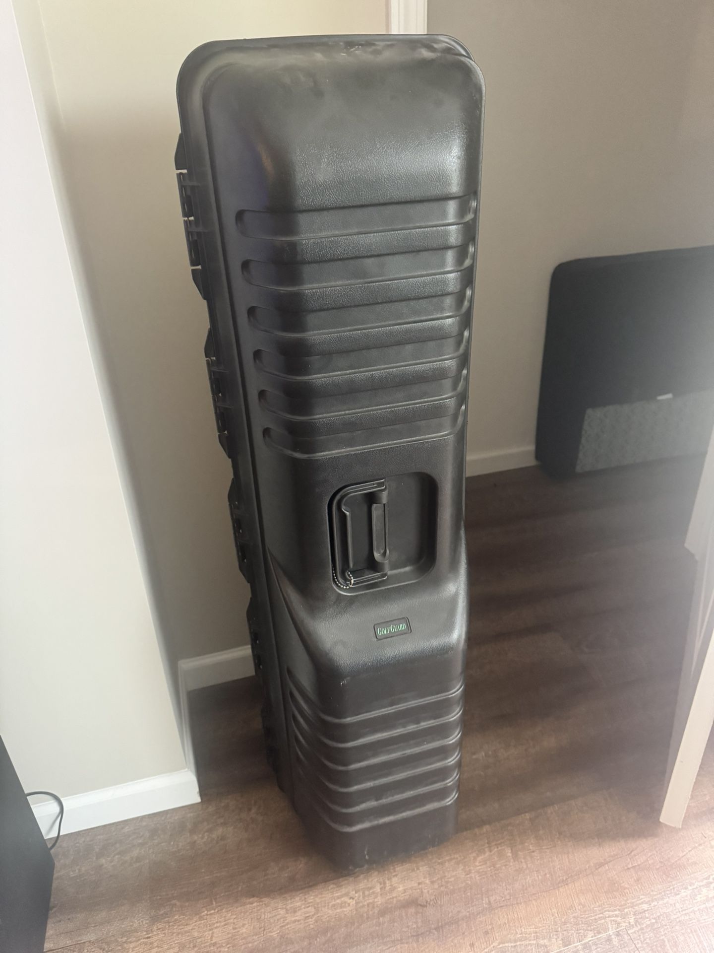 Hard Golf Travel Bag / Case