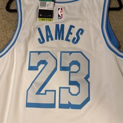 New Lebron James Jersey