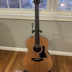 Taylor 114e Electro Acoustic Guitar