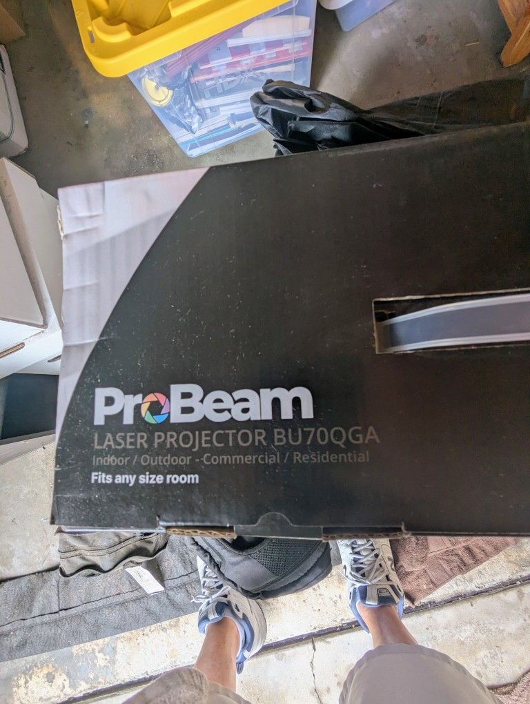 Pro Beam Indoor/ Outdoor Projector W/ Screen
