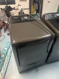 Samsung Front-Load Dryer Black Stainless