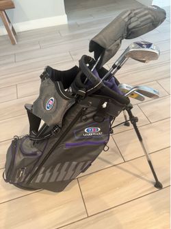Pre Owned - USA kids golf set UL54