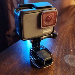 Gopro HERO 7 Silver 4k with Mount 
