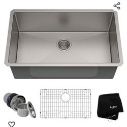 Kraus Handmade Undermount 30-In X 18-In Stainless Steel Single Bowl Kitchen Sink

