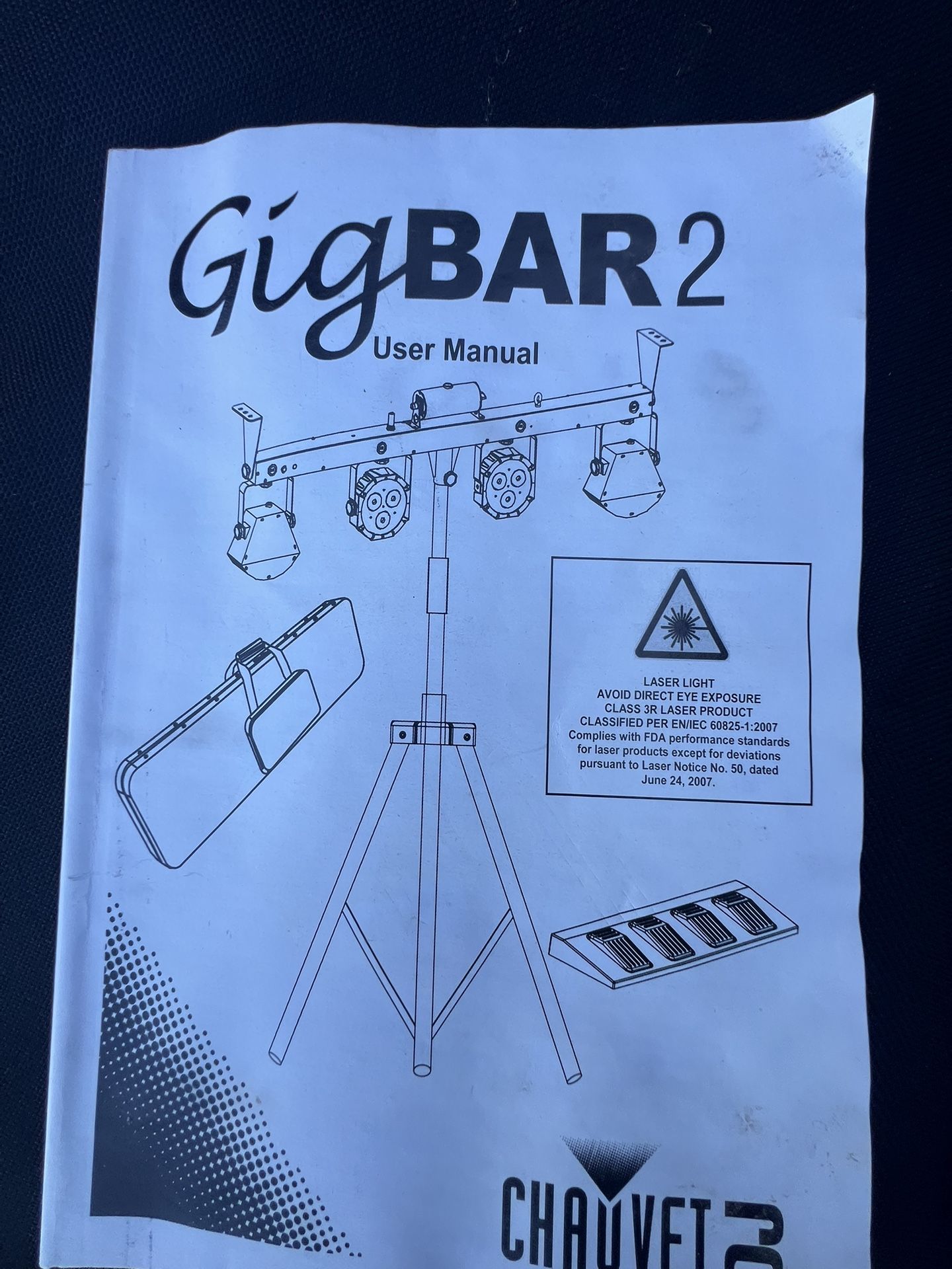 2x CHAUVET DJ GigBAR 2 Complete Lighting Systems – MINT COND -