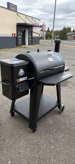 🇺🇸4th of July Save more🇺🇸 Pit Boss 850 DX Series 840-Sq. in Black Pellet Grill with Smart Compatibility
