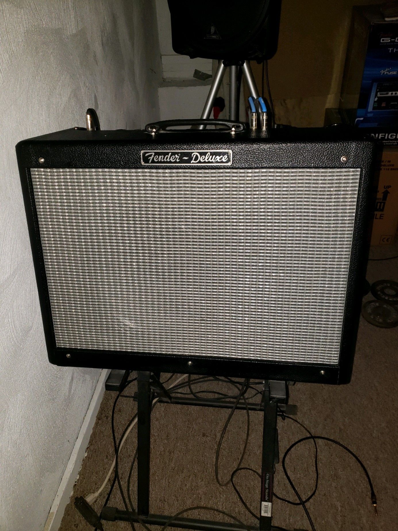 Fender Deluxe tube amp
