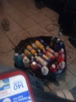 Full Bottle Of Arts A Graphs Paint I Think There About 15-21 Bottles Art Paint