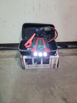 Jump Starter 3000 Amp, Flashlight And Power Bank