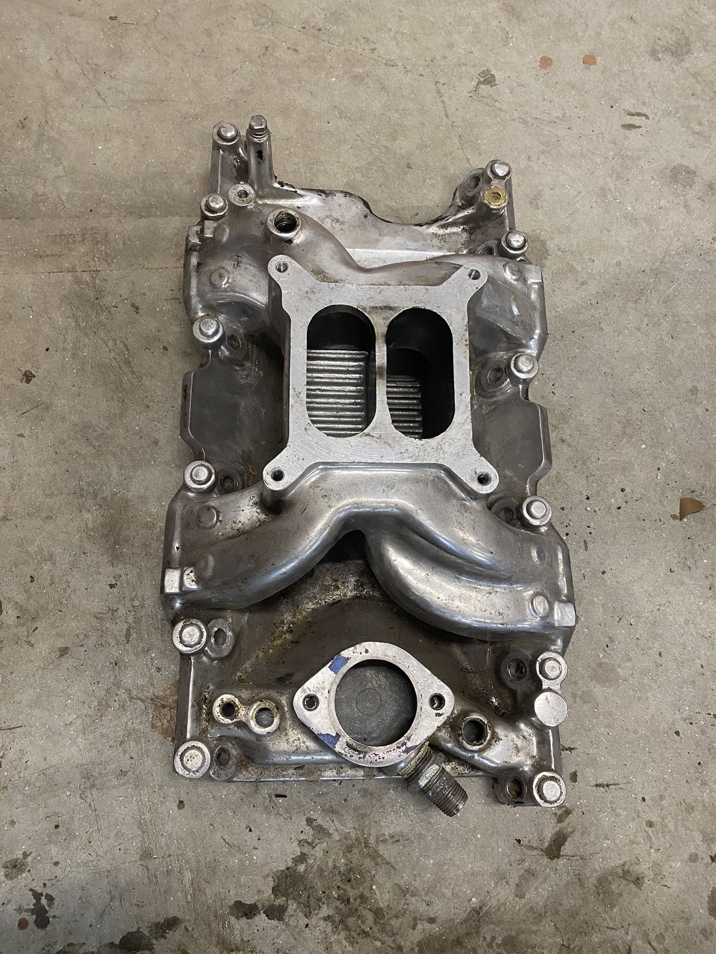 Mopar Small Block intake