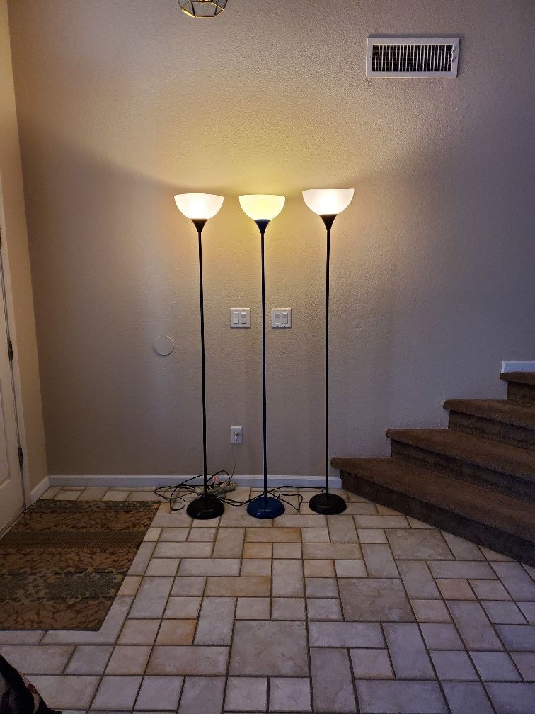 3x 72" floor lamps. Price is for allLight bulbs included. Avondale