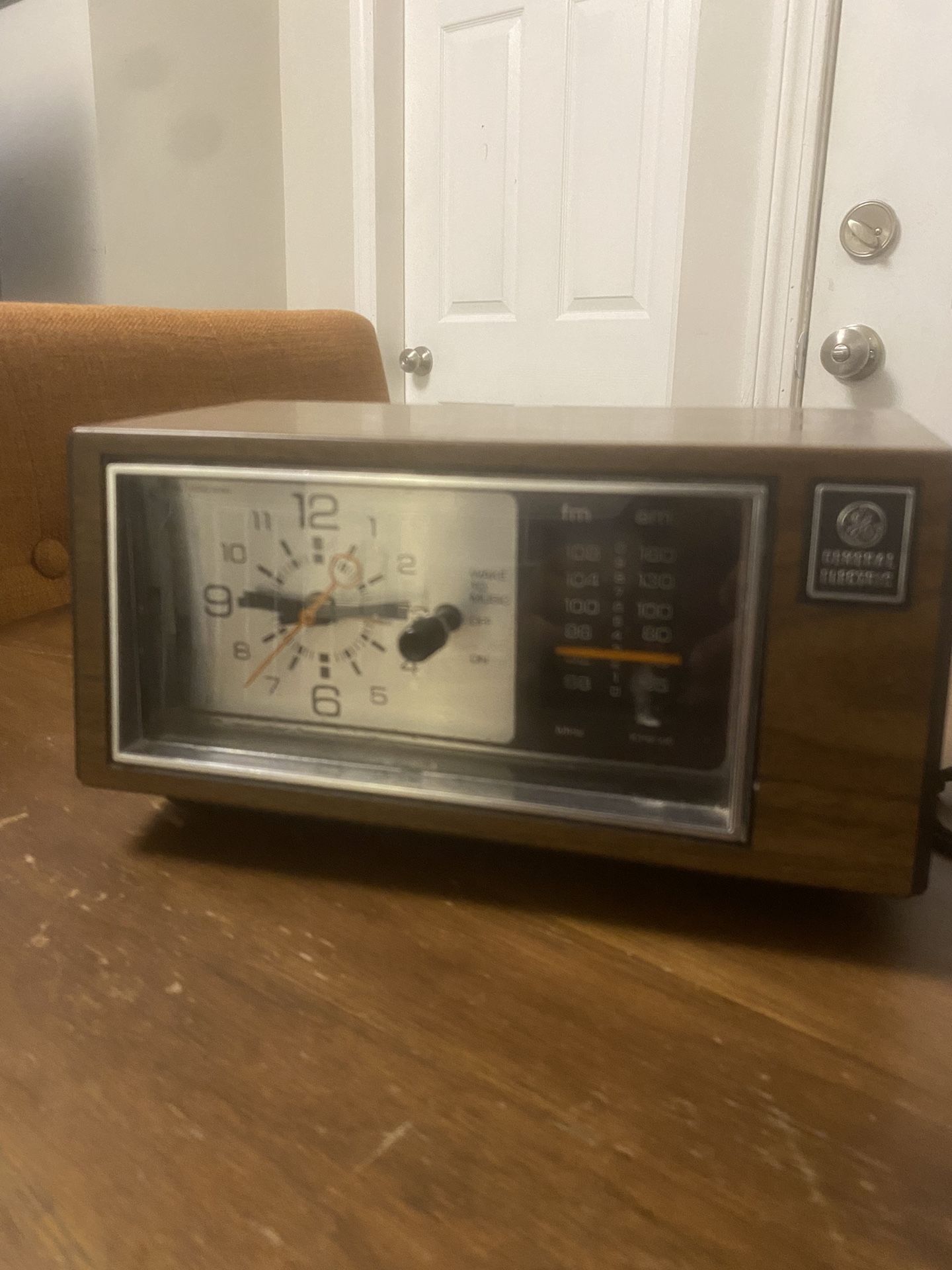 General Electric Vintage Alarm Clock