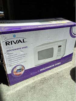 Countertop microwave