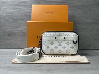Louis Vuitton Alpha Wearable Wallet Bleached White (A1D029861)