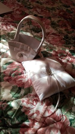 Flower girl basket and ring bearer pillow