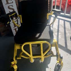 Electric Scooter/Wheelchair NEED GONE