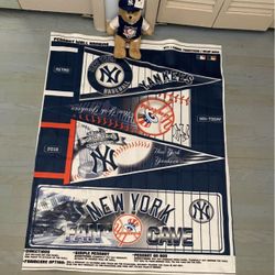 NEW YORK YANKEES MEMORABILIA 