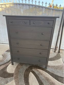 IKEA Hemnes 6 Drawers Dresser