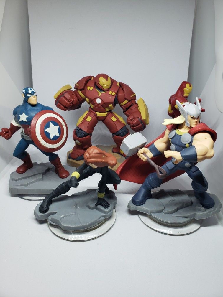 Skylanders/ Disney Infinity Figures