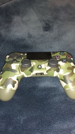 PS4 Controller