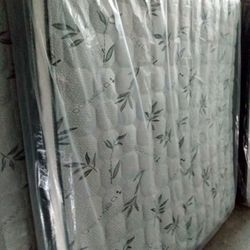 💤🛏️Mattress all sizes🛏️💤
🔵Pillow top🛏️
🟢Queen sizes $190
🟡Full sizes $ 170
🟠Twin sizes $120
🟣cal King $ 310
🟤E K $ 320
🚚Delivery availabl