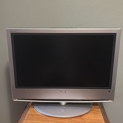Sony LCD TV 26”