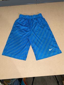 Nike large boys blue yellow shorts