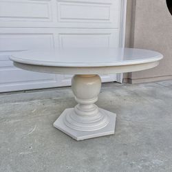 Beautiful Warm White Pedestal Table With Expansion Leaf