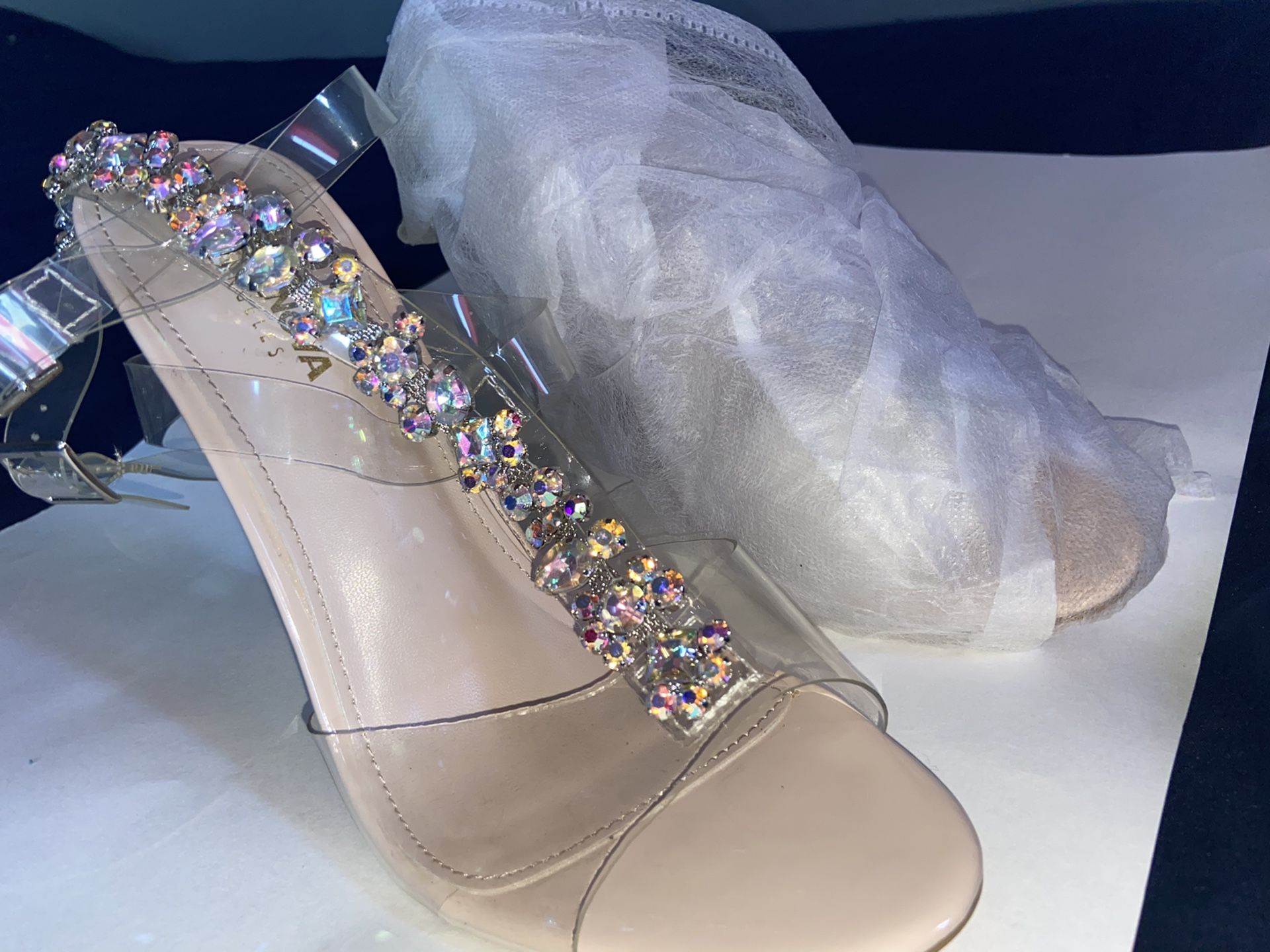 Nude crystallized Heel