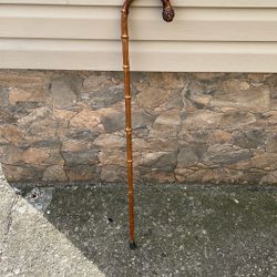 Vintage Cane In Very Good Condition Bambo Wood Very Nice Detailing On The Handle 