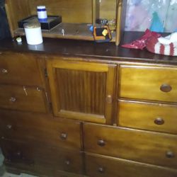 Nice Dresser Cheap