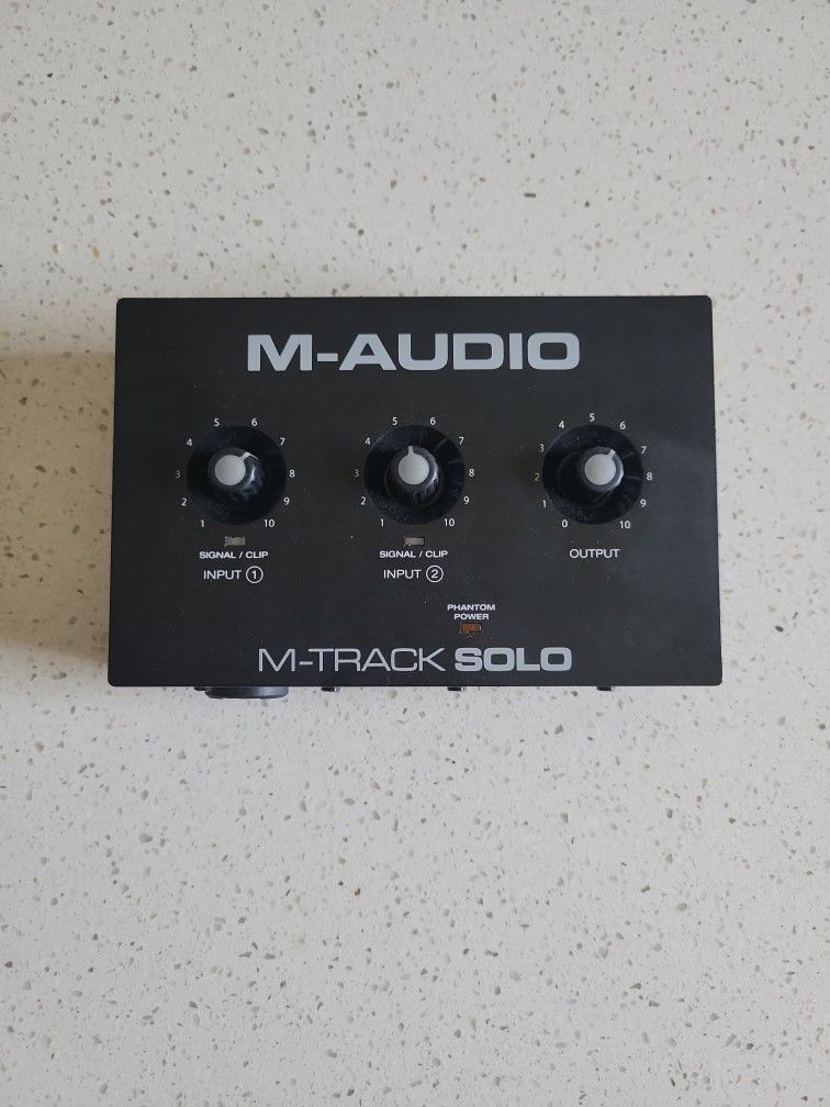 M-track Solo Interface