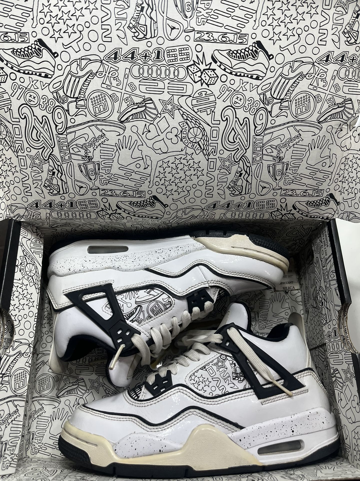 Air Jordan 4 Retro Se (GS) White/black