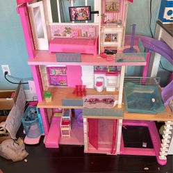 Barbie Dream House