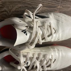 boys 3.5 Adidas cleats 