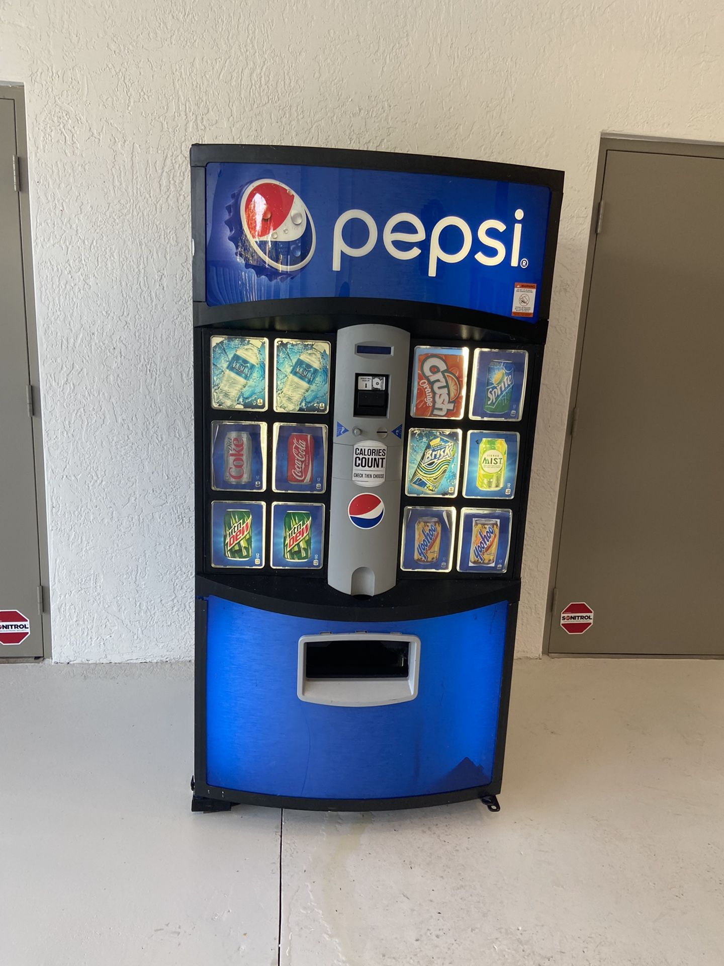 Vending Machine for Sale in Miami, FL OfferUp