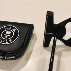 LAB DF2.1 Armlock putter