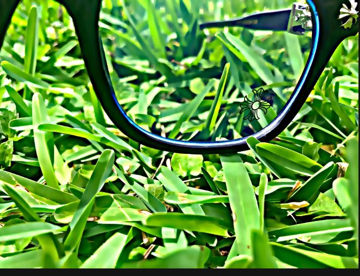 High-quality Chrome Heart style glasses (1:1 look). Rare designer aesthetic, super clean & trendy. Selling for $190 OBO — message me if interested. N