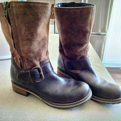 Clarks Brown Leather Moto Boot Women's Size 6 