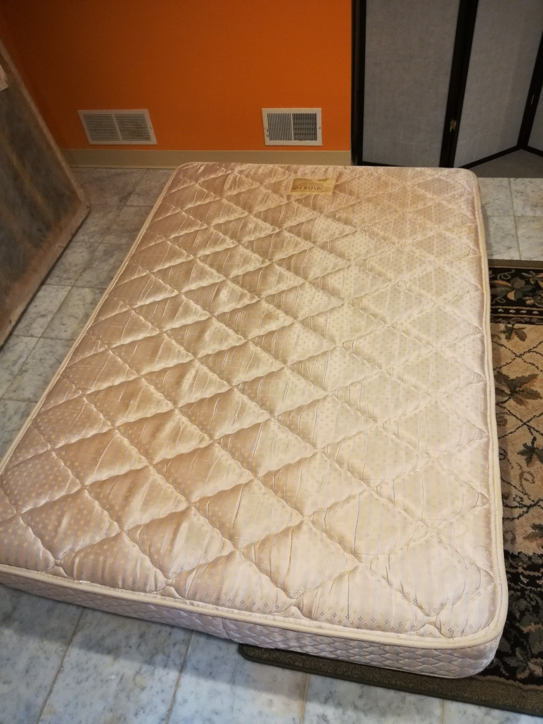 Mattress without box spring Simmons Maxipedic prestige palatial mattress with box spring