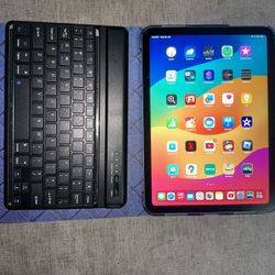 iPad (10th Generation) 64GB Brand New!!!