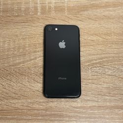 iPhone 8 - Unlocked - 128GB - Black